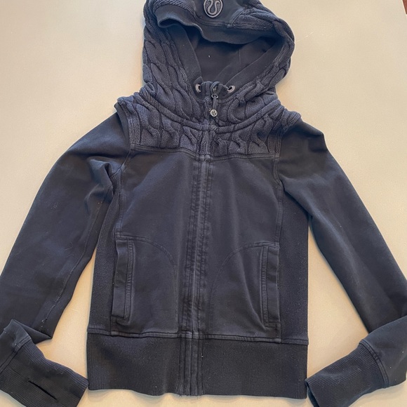 lululemon athletica Jackets & Blazers - Lululemon scuba hoodie
